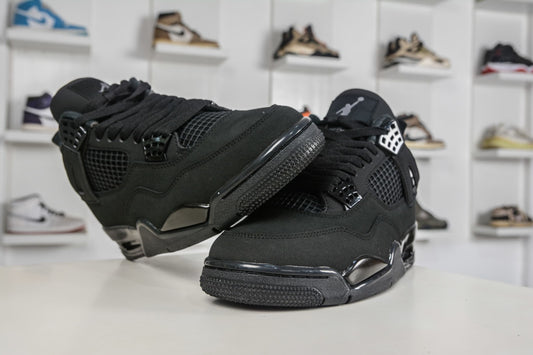 Air Jordan 4 Retro Black Cat 2025