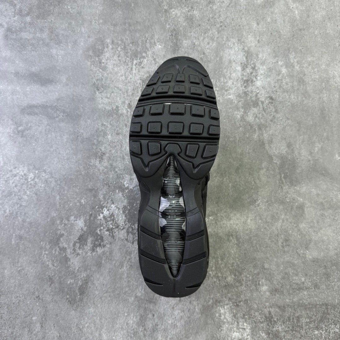 Nike Air Max 95 Essential sneakers